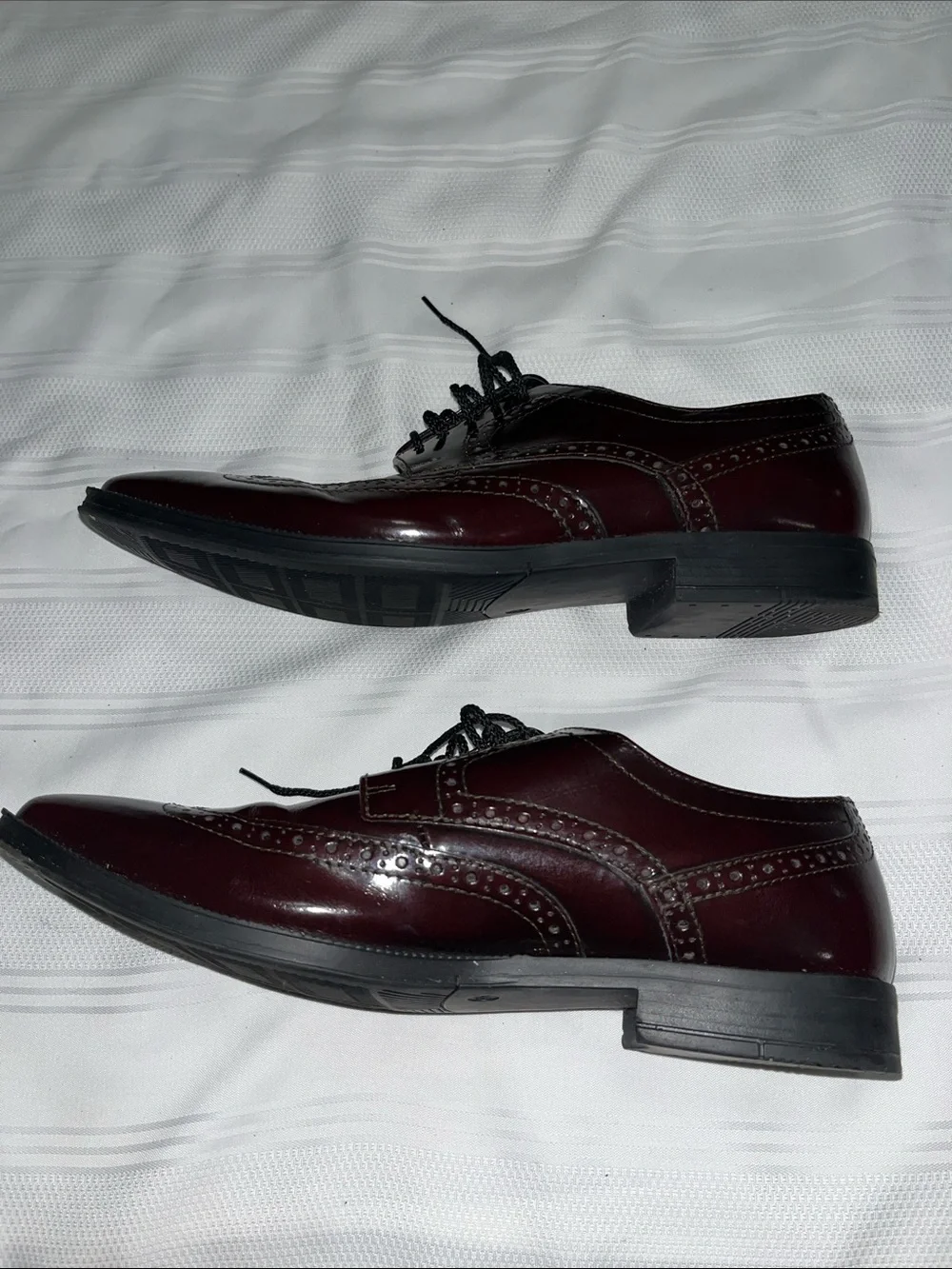 Michael Shannon Burgundy Wingtip Brogue Dress Shoes